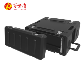 <

{$item[title]}>