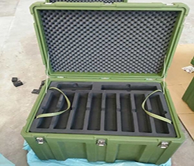 <

{$item[title]}>